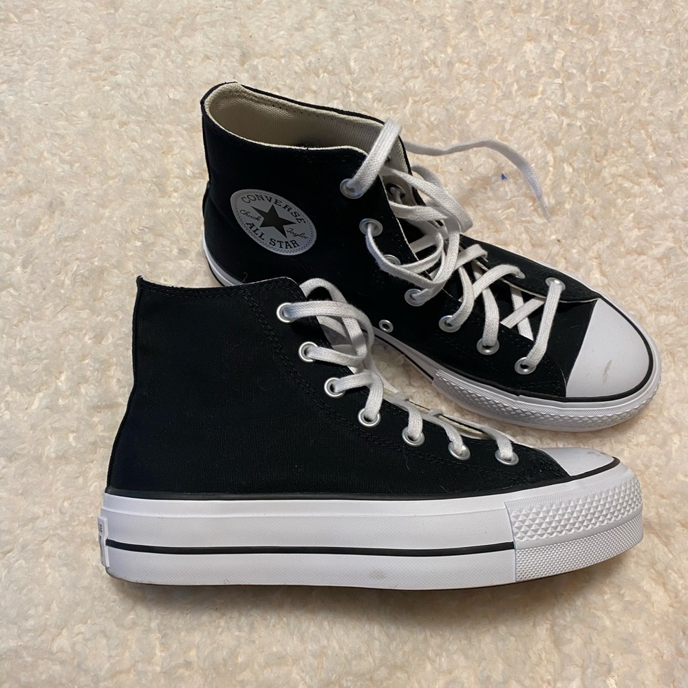 Black Platform High Top Converse - Chuck Taylors women’s size 8